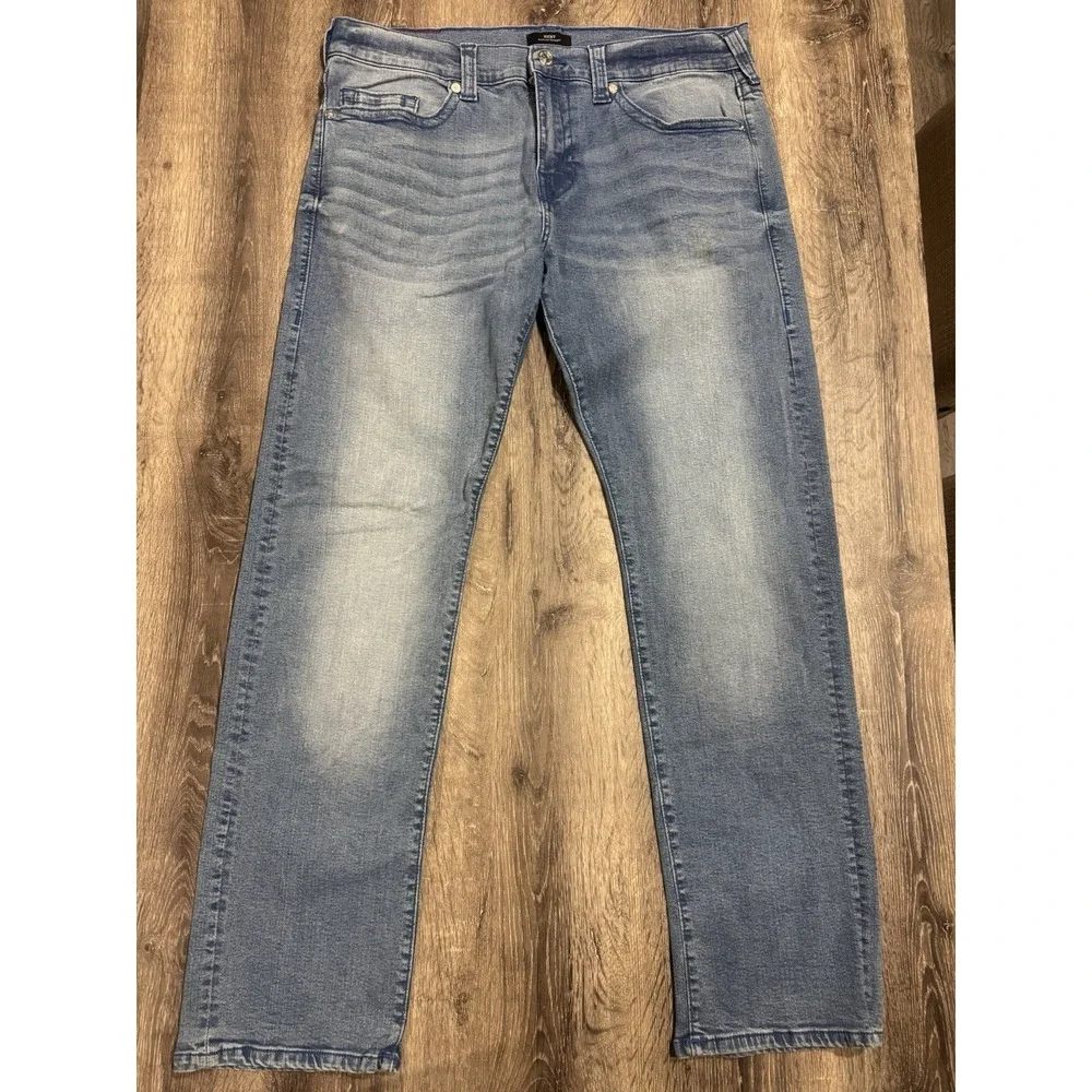 True Religion Men's Jeans Ricky Relaxed Straight Medium Wash Blue Denim Size 36